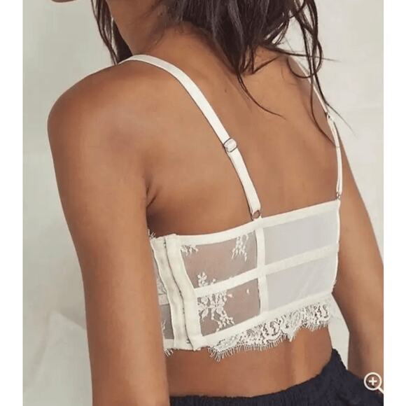 NWT Free People Layer in Lace Bustier Size XS - Ivory Underwired - Picture 3 of 4